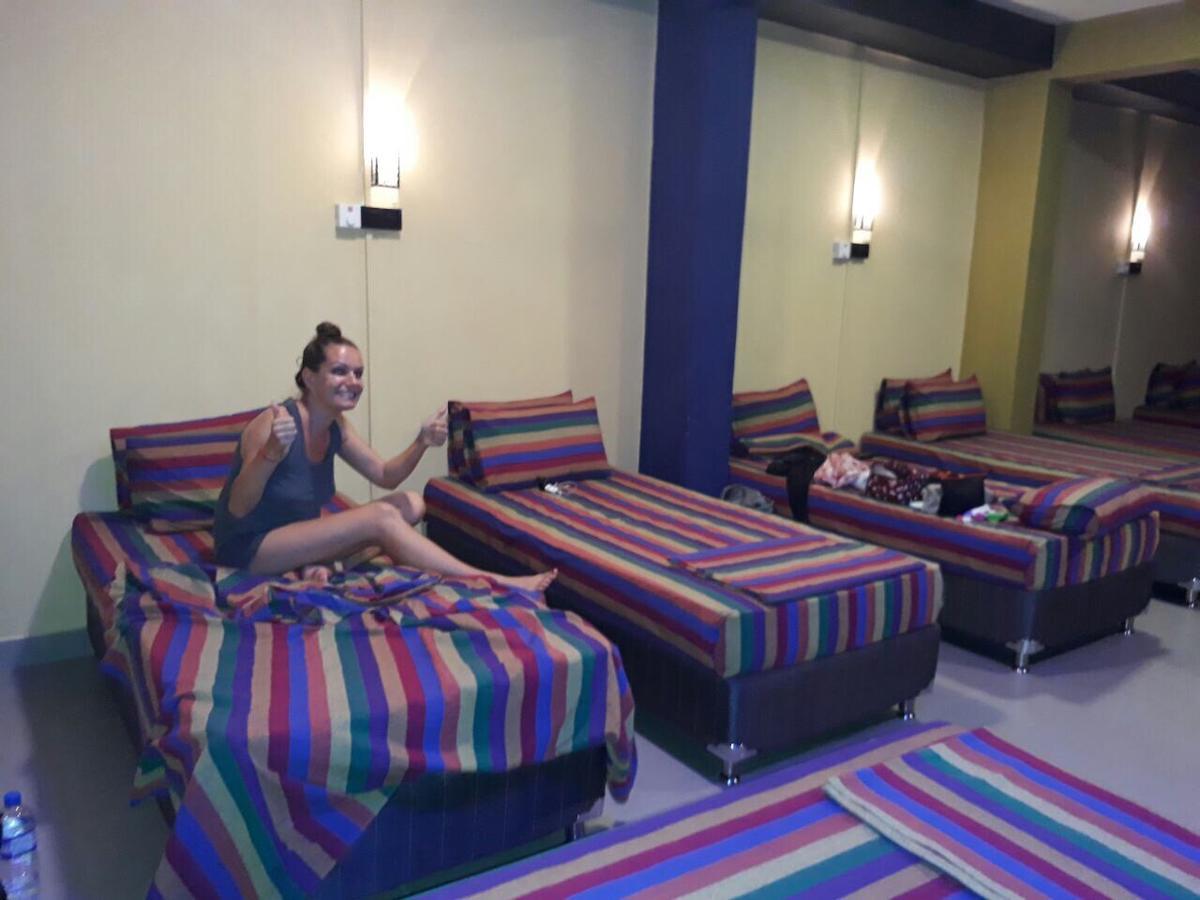 281 Kandy City Hostel & Rooms Deiyannewela Extérieur photo